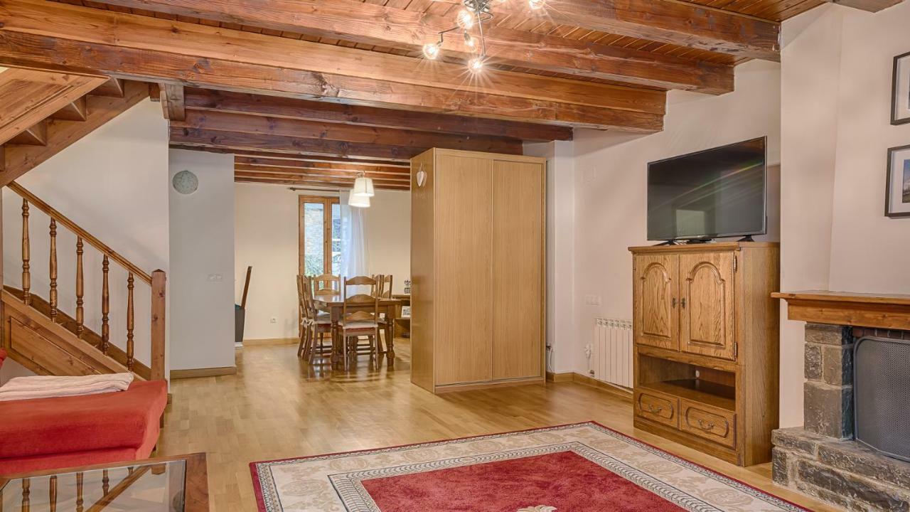 Saplan Real Estate Montlude Apartamento Les Exterior foto