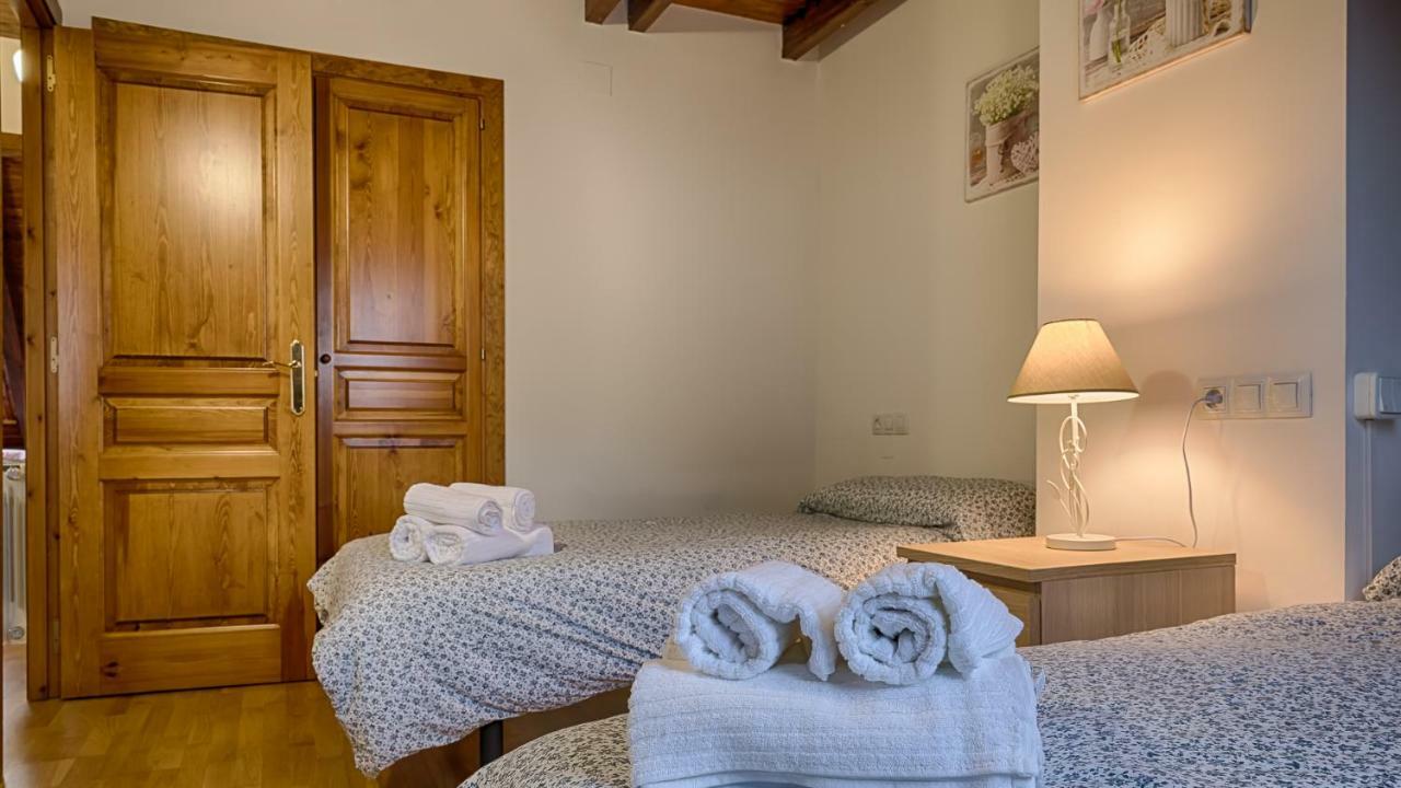 Saplan Real Estate Montlude Apartamento Les Exterior foto